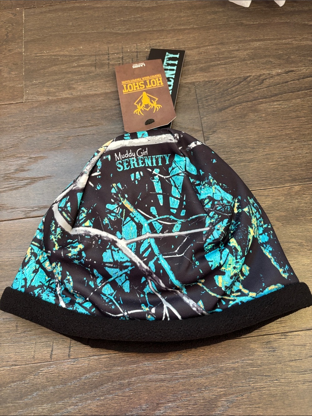 Hot Shot Muddy Girl Serenity teal camo beanie,reversible to black fleece,stretch